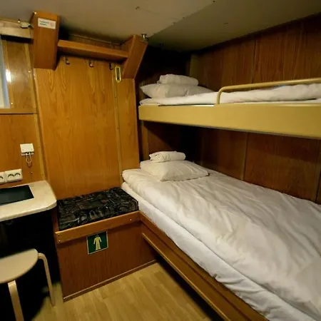 Hotellilaiva Muikku/hotel Boat Muikku * 헬싱키
