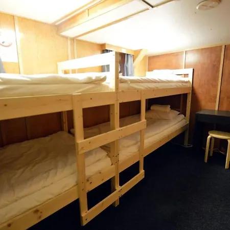 보트호텔 Hotellilaiva Muikku/hotel Boat Muikku 헬싱키